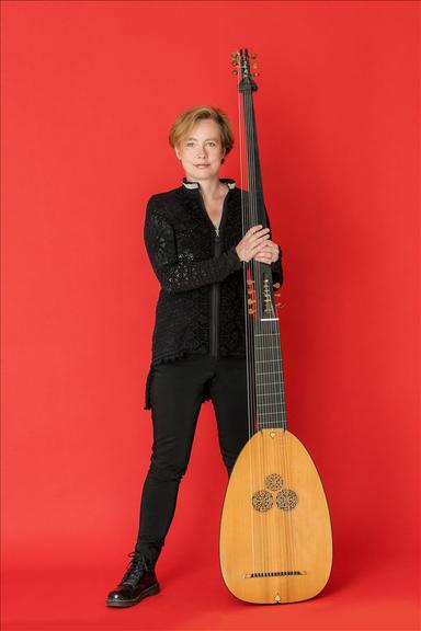 EK