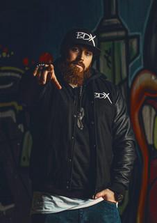 BX