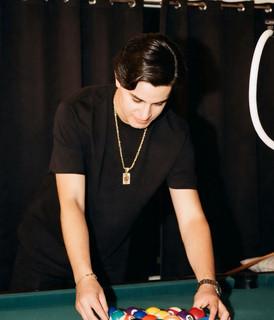 LG