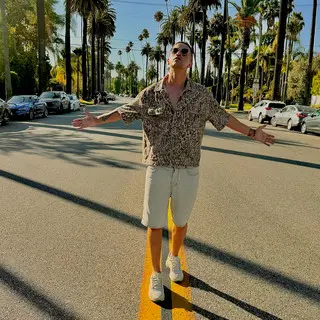 YR