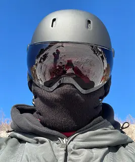 YO