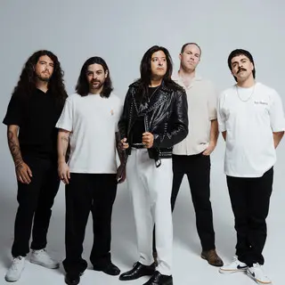 HS
