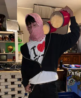Q