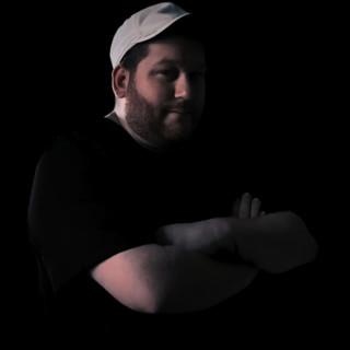 DT