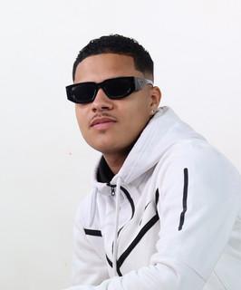 DI