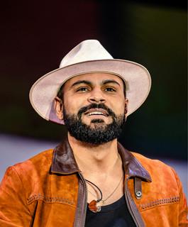 TR