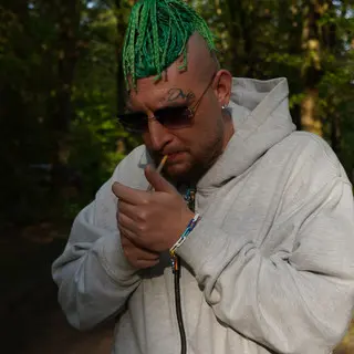 LL
