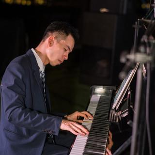 DJ