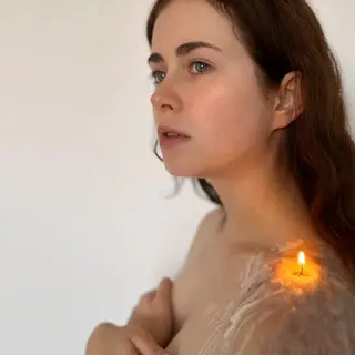 L
