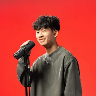 R