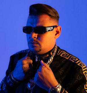 MO
