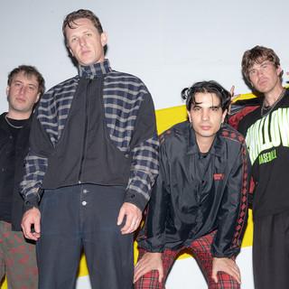 TW
