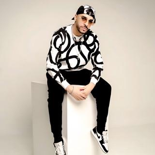 DJ