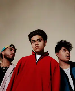 LA