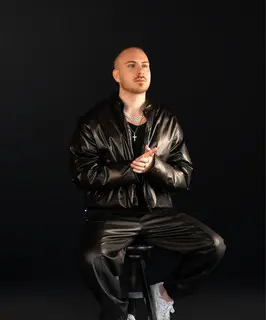 JP