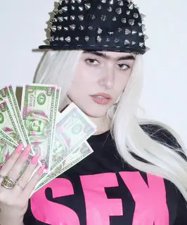 L
