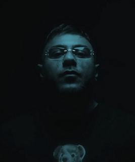MR