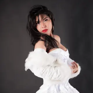 YY