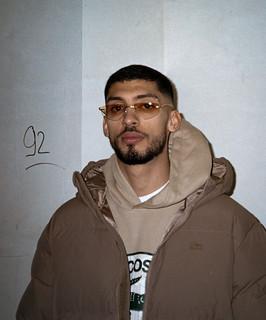 B