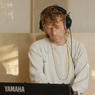 JM
