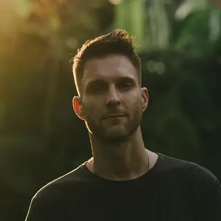 JM