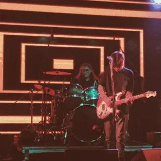 YL