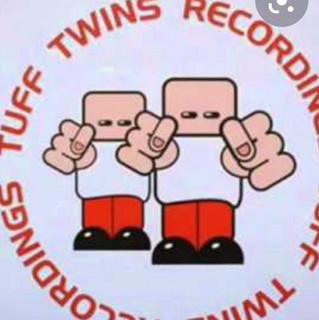 TT