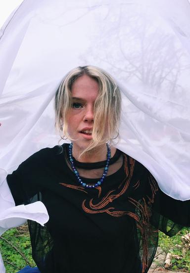 MØ