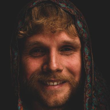 J
