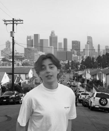 LA
