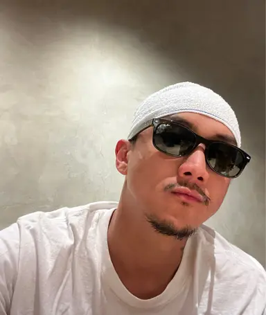 JH