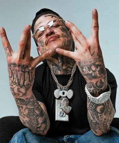 LG