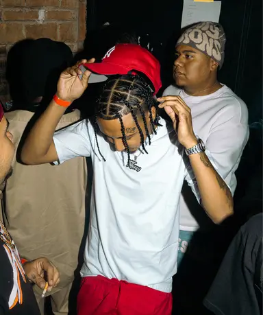 YB