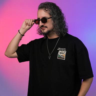 JE