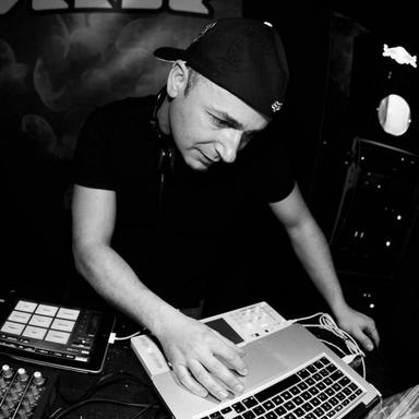 AR