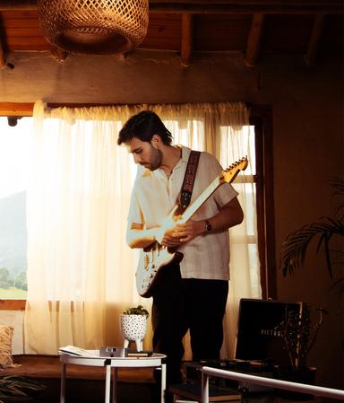 MM