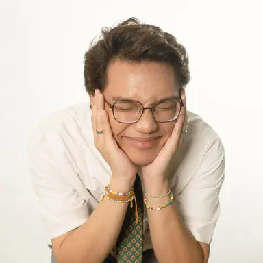 J
