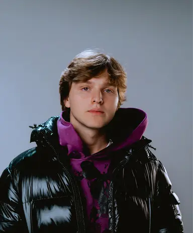 J