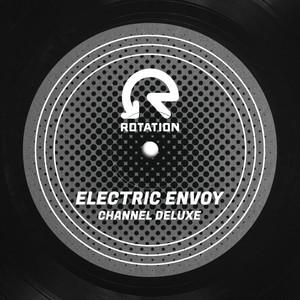 EE
