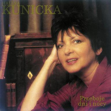 Wiatr kolysze galazkami