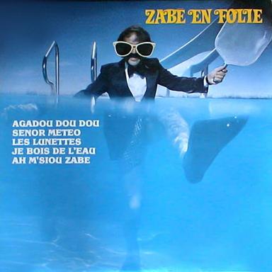 Je bois de l'eau dans mon lit d'eau